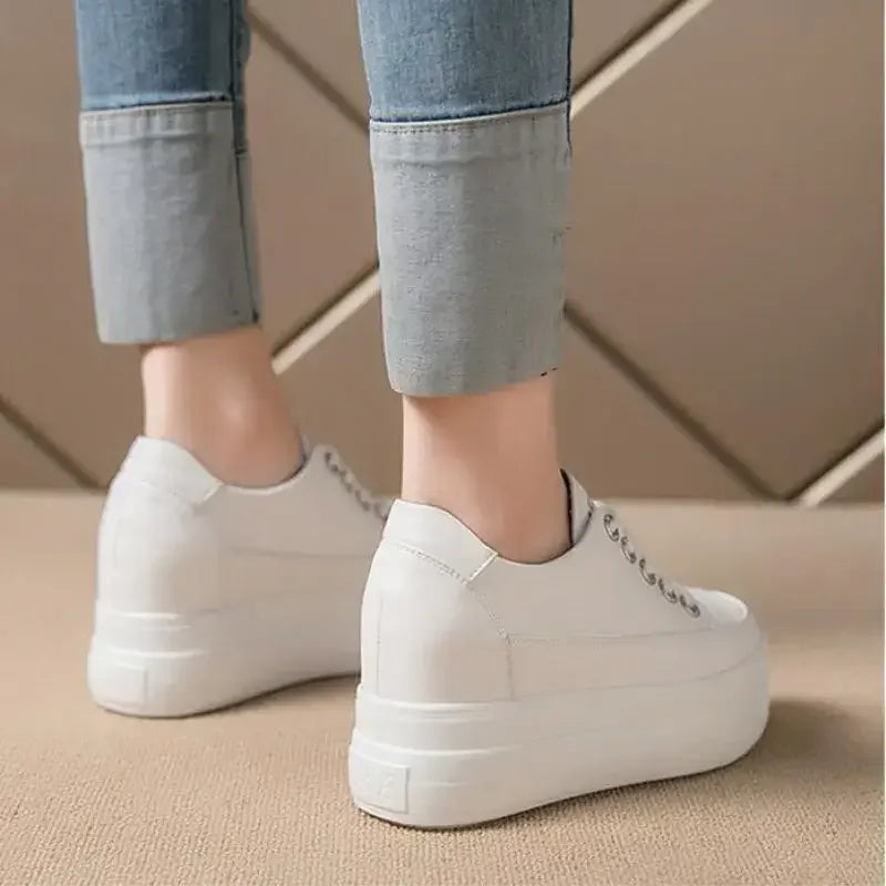 women-s-fashion-casual-sneakers