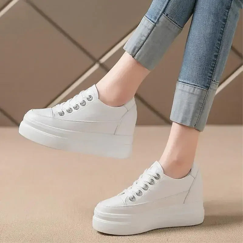 women-s-fashion-casual-sneakers