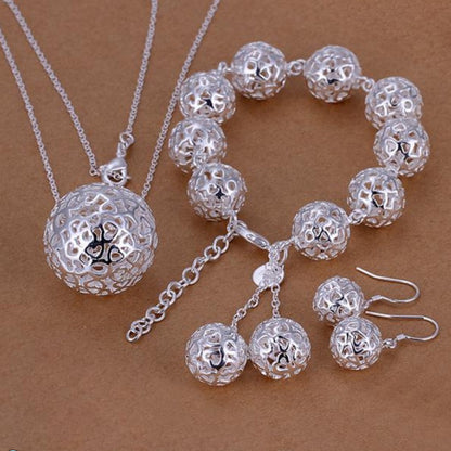 Silver-Plated 3D Ball Pendant Necklace